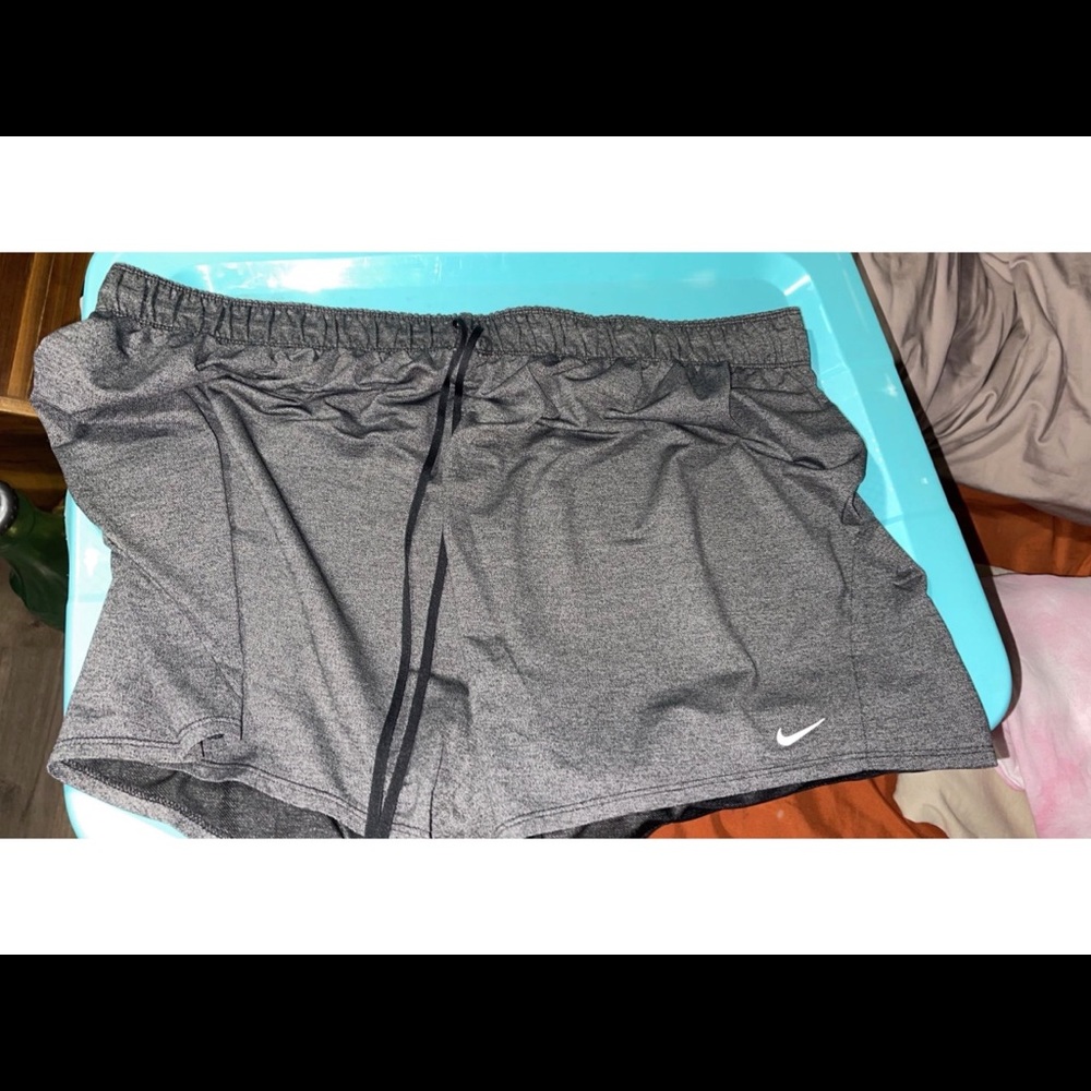 2x Nike Dri-Fit